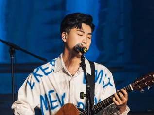 鲸鱼吉他谱_尚士达_G调指法原版弹唱谱