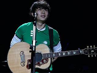 南方姑娘指弹吉他谱_赵雷_简单版指弹谱